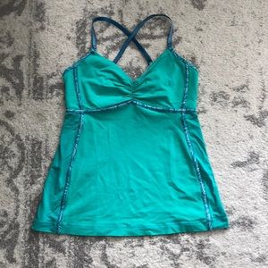 Lululemon tank